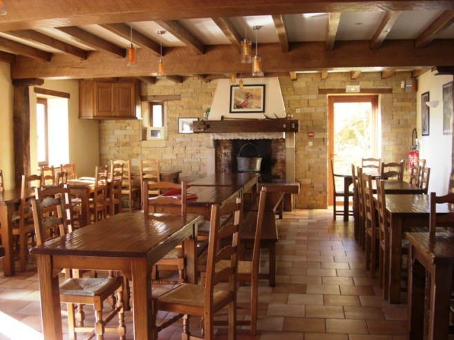 Orisson Refuge Dinning Room